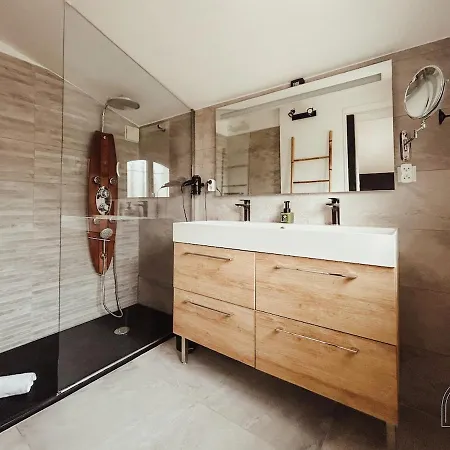 Belle Maison Familiale Avec Piscine A Six-fours * 식스포즈레스플라지스