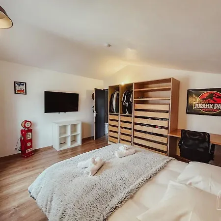 펜션 Belle Maison Familiale Avec Piscine A Six-fours 식스포즈레스플라지스