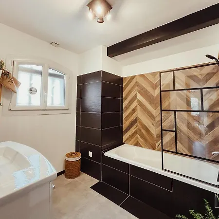 Belle Maison Familiale Avec Piscine A Six-fours 펜션 식스포즈레스플라지스