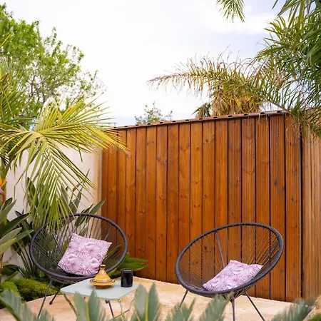 Belle Maison Familiale Avec Piscine A Six-fours