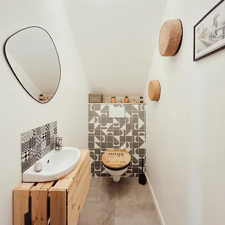 Belle Maison Familiale Avec Piscine A Six-fours